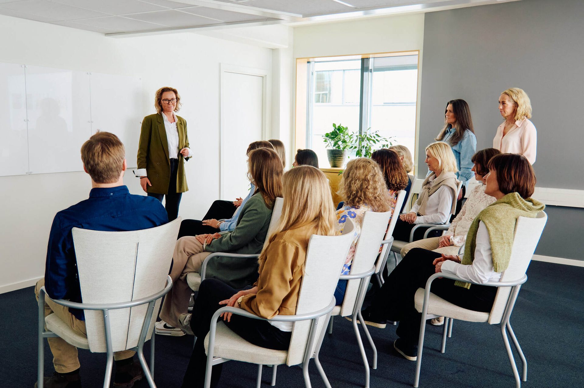 ASV HR Huset situasjoner web 03